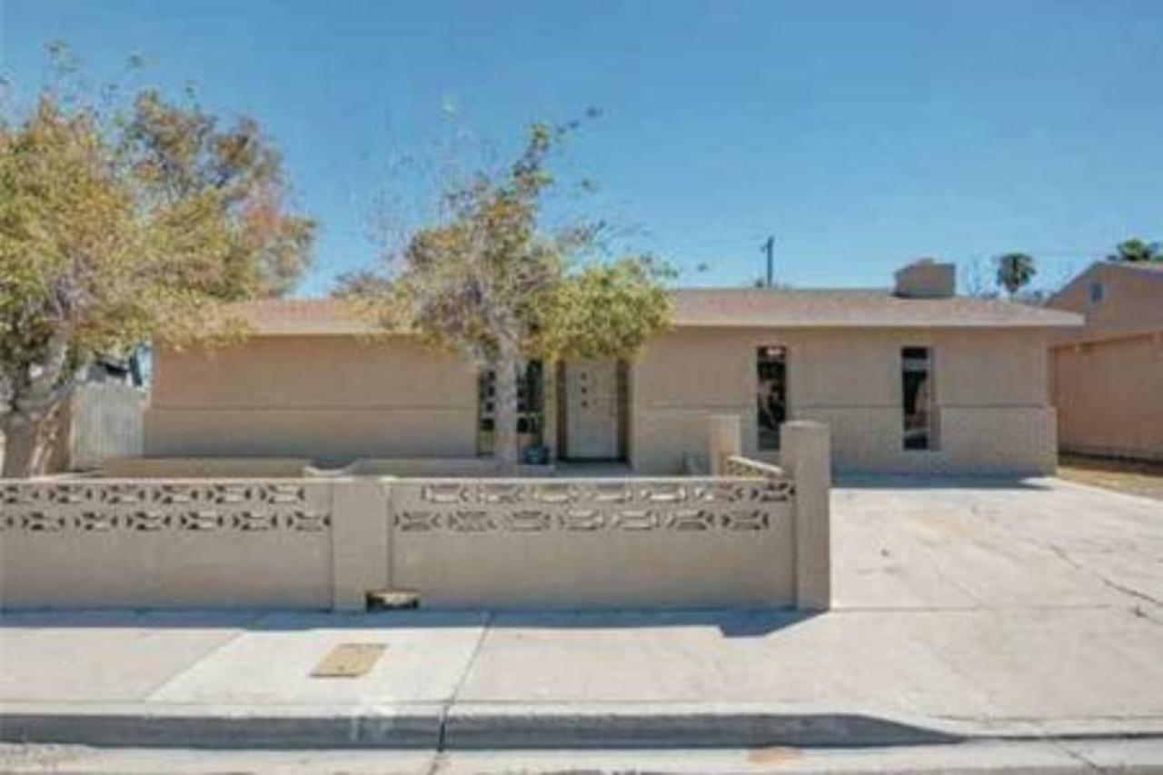 Beautiful 3 Bed/2 Bath Cozy Get Away Home Las Vegas Exterior photo