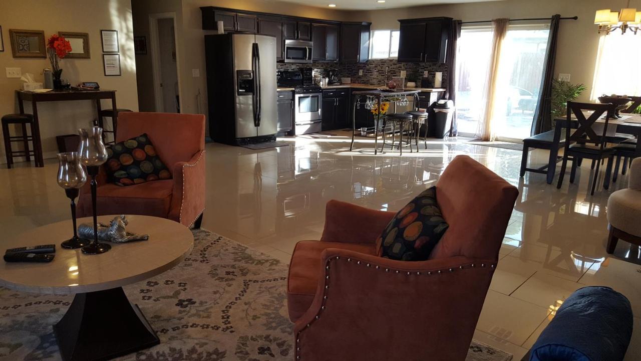 Beautiful 3 Bed/2 Bath Cozy Get Away Home Las Vegas Exterior photo